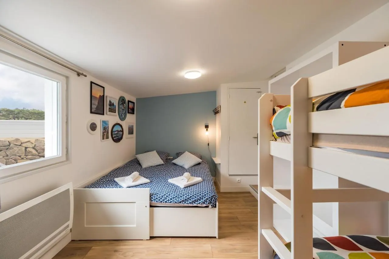 Casa de Férias Ty Ker Embrun - Maison Vue Mer A 280M De La Plage Plougrescant